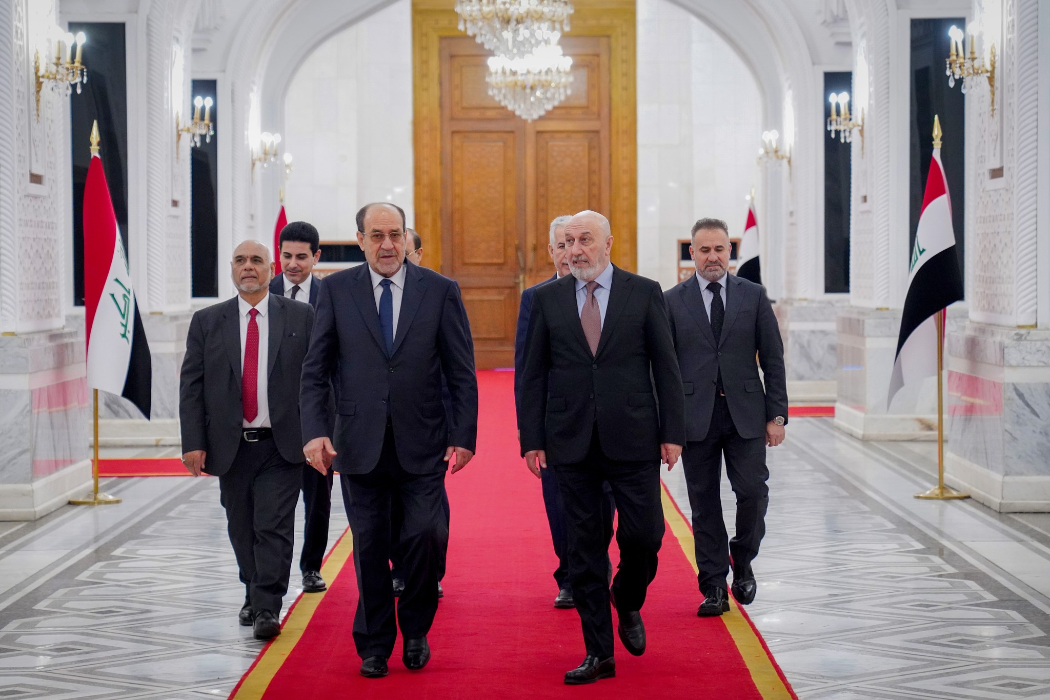 لقاءات ومباحثات فخامة رئيس الجمهورية